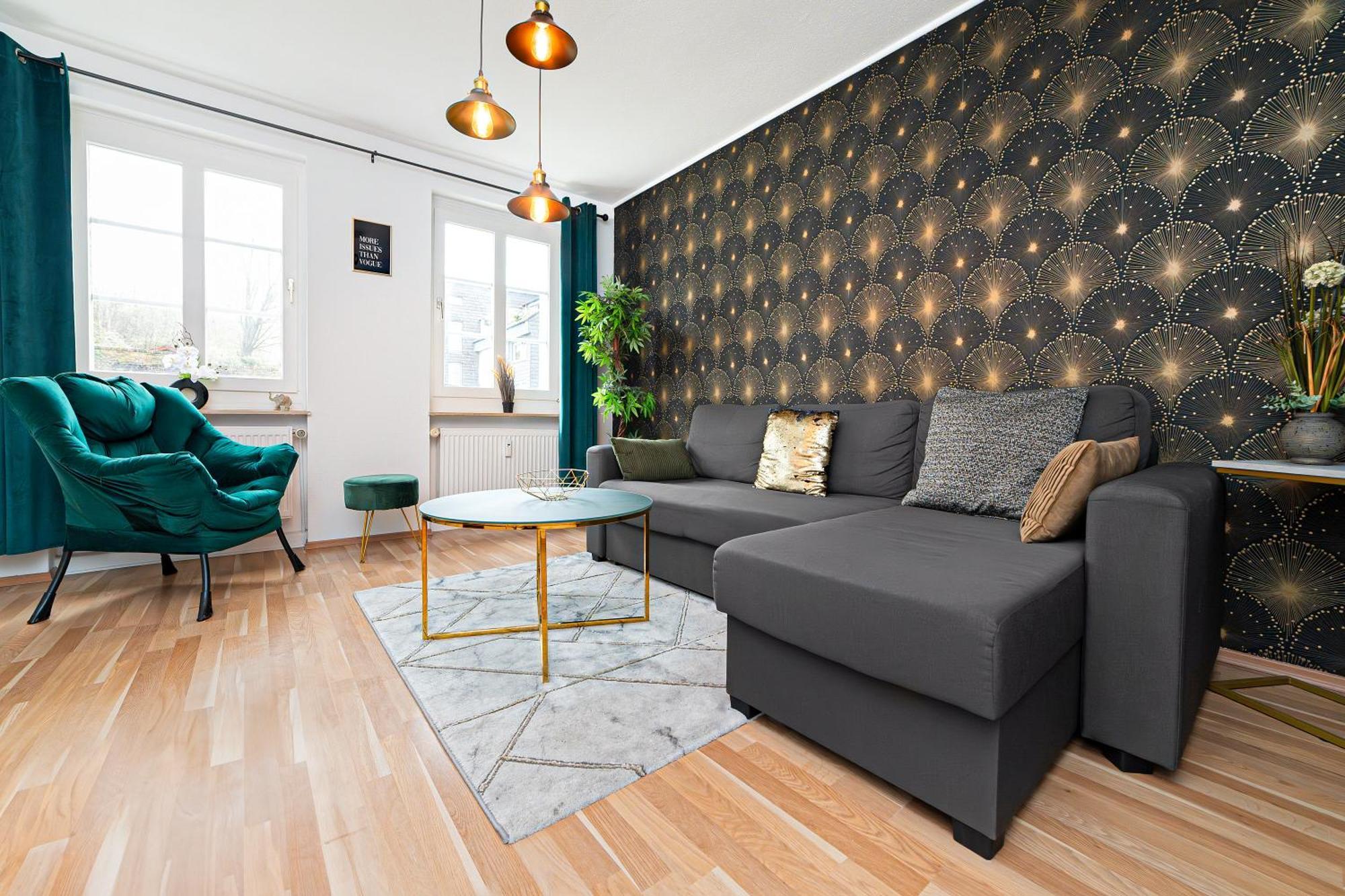 Smart Home - Wuppertal - Perfect For 6 Guests - Central - Netflix - Schwebebahn - Free Parking Zone エクステリア 写真